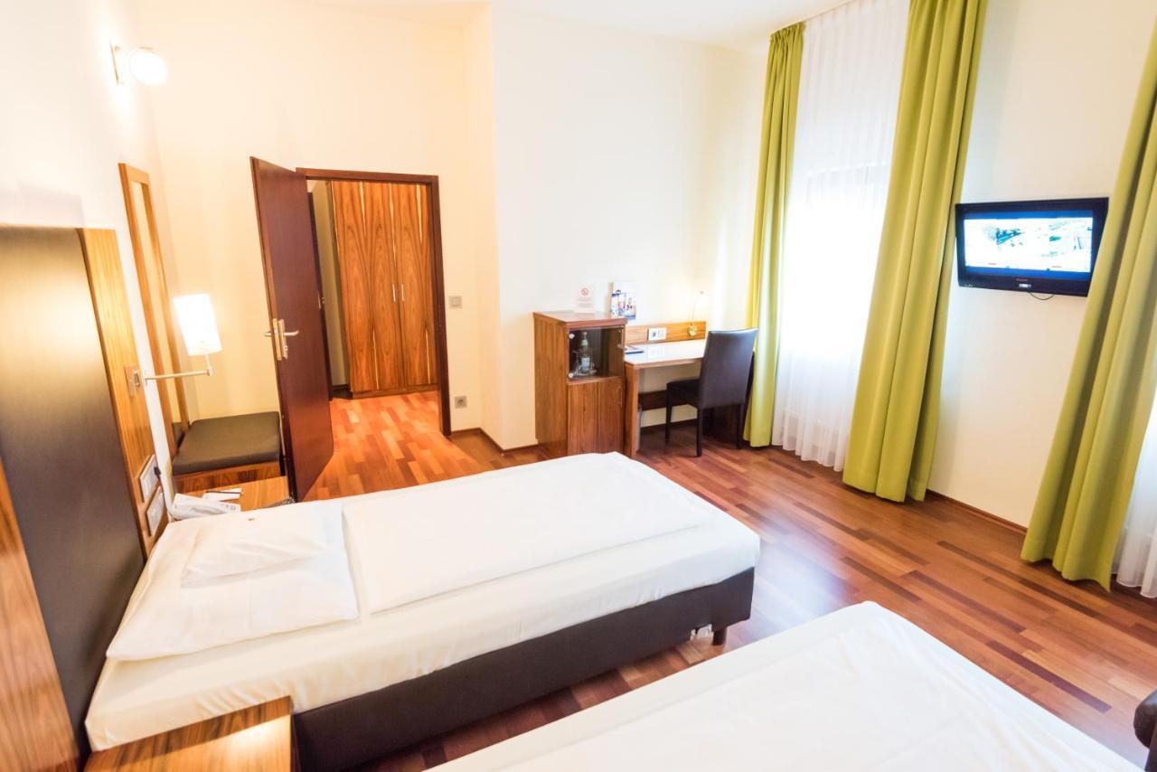Hotel Stuttgart 21 الغرفة الصورة